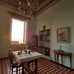 شقة Palazzo Degli Armatori Storico كامولّي