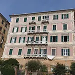 Palazzo Degli Armatori Storico شقة كامولّي