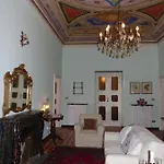 Palazzo Degli Armatori Storico *