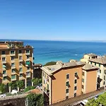 Palazzo Degli Armatori Storico