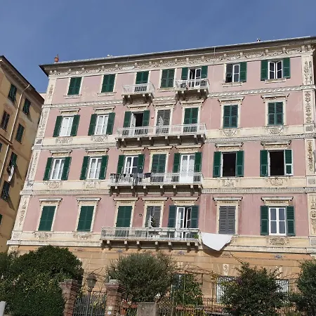 Palazzo Degli Armatori Storico Apartment Camogli